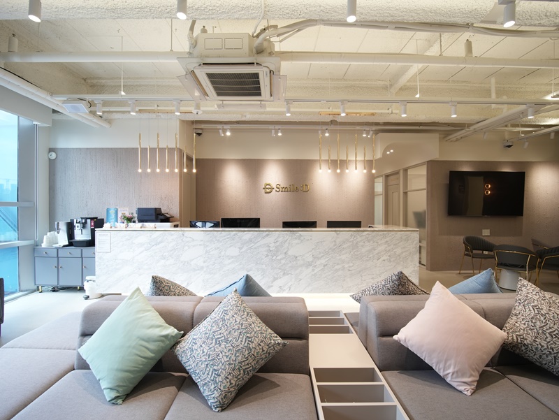 스마일디치과 - 1