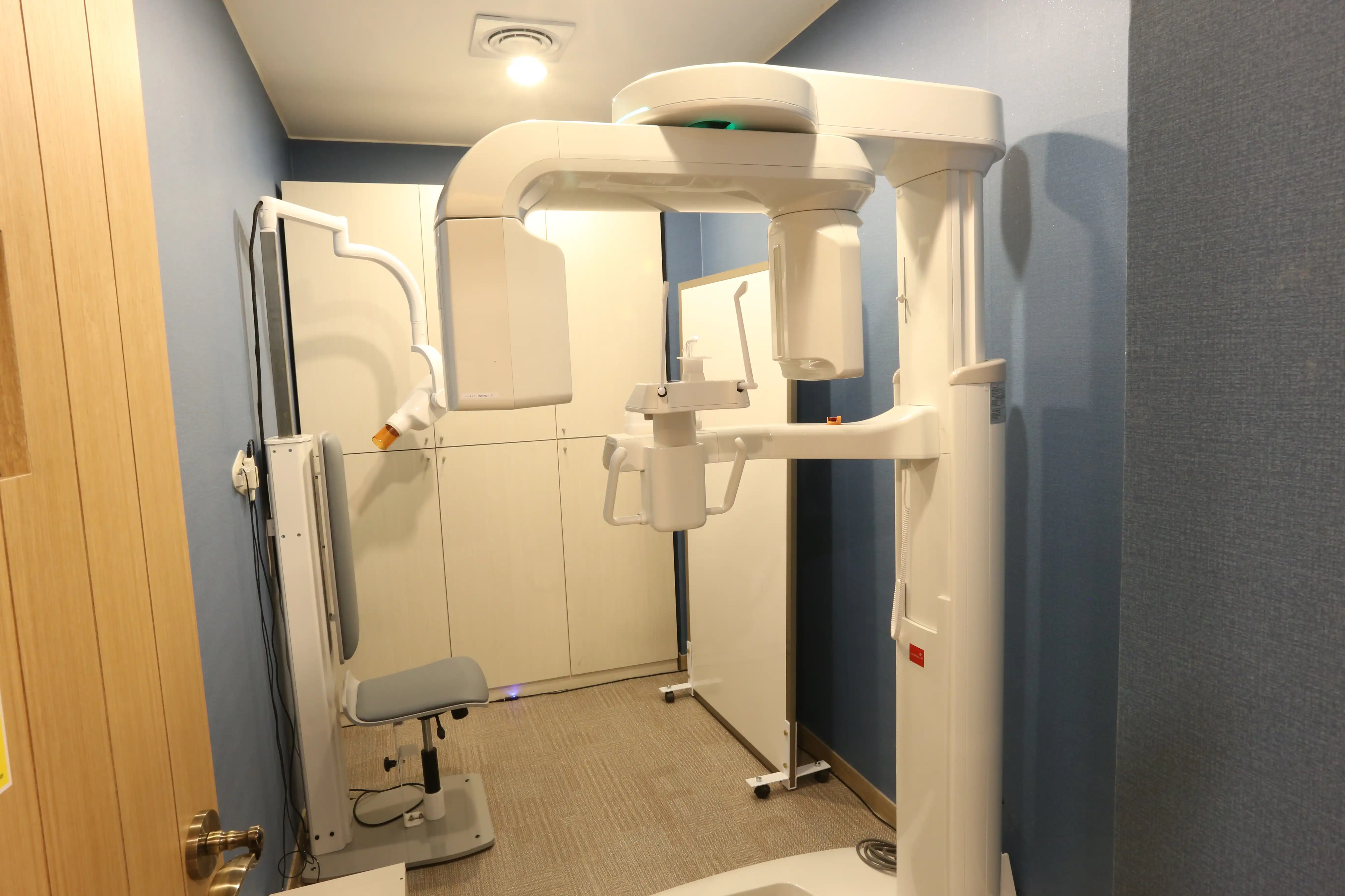 You & I Dental Hospital 12