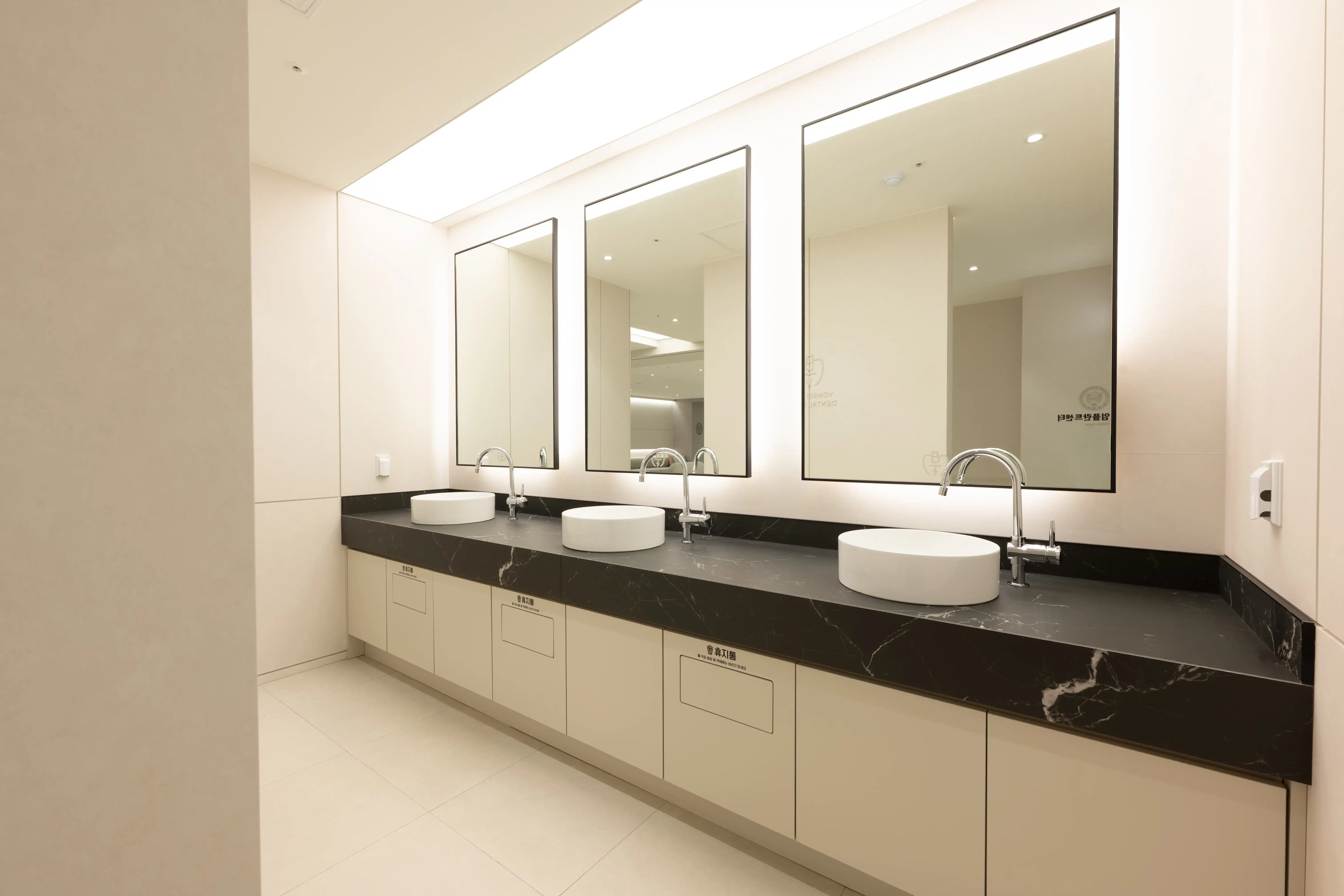 Yonsei Bolt Dental Clinic 8