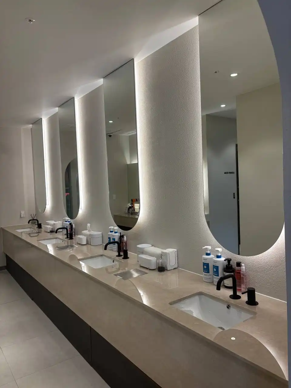 The Cheoreum Clinic Busan Branch 18