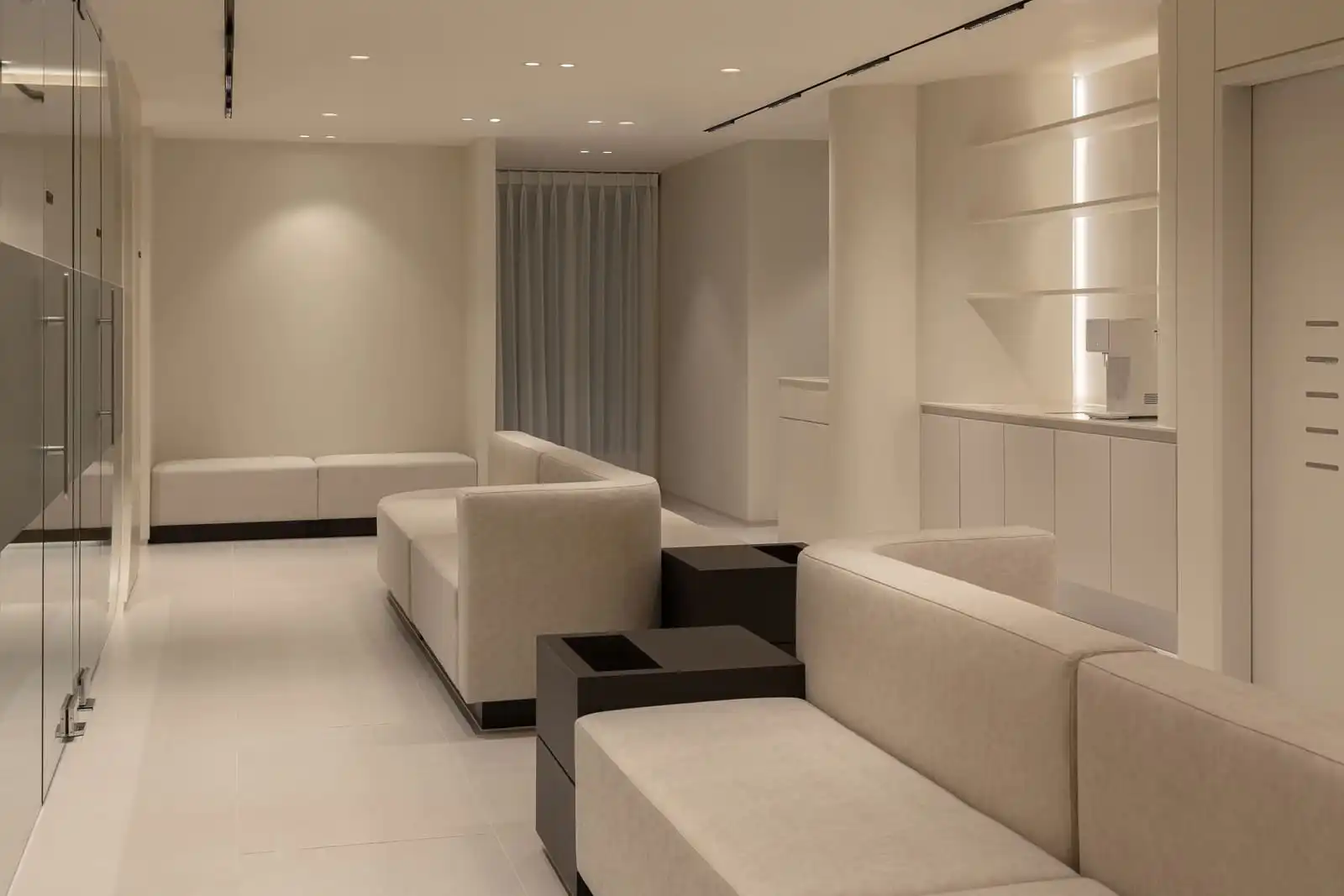 Hillhouse Dermatology Daegu Branch 10
