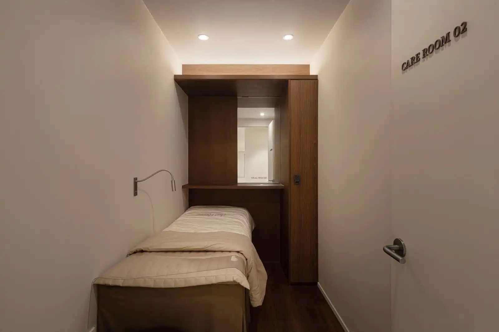Hillhouse Dermatology Daegu Branch 6