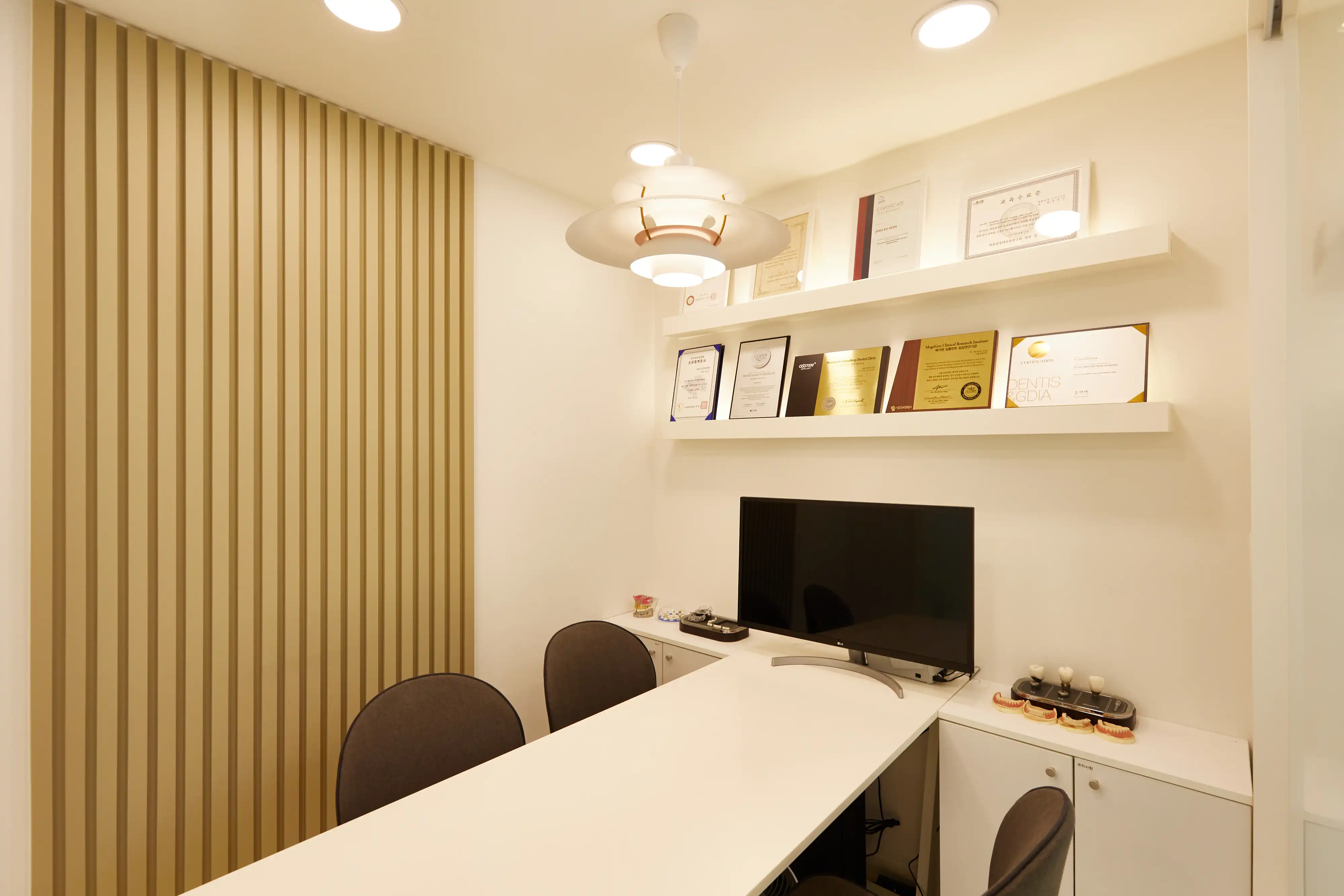 Seoul Udeum Dental Clinic 10