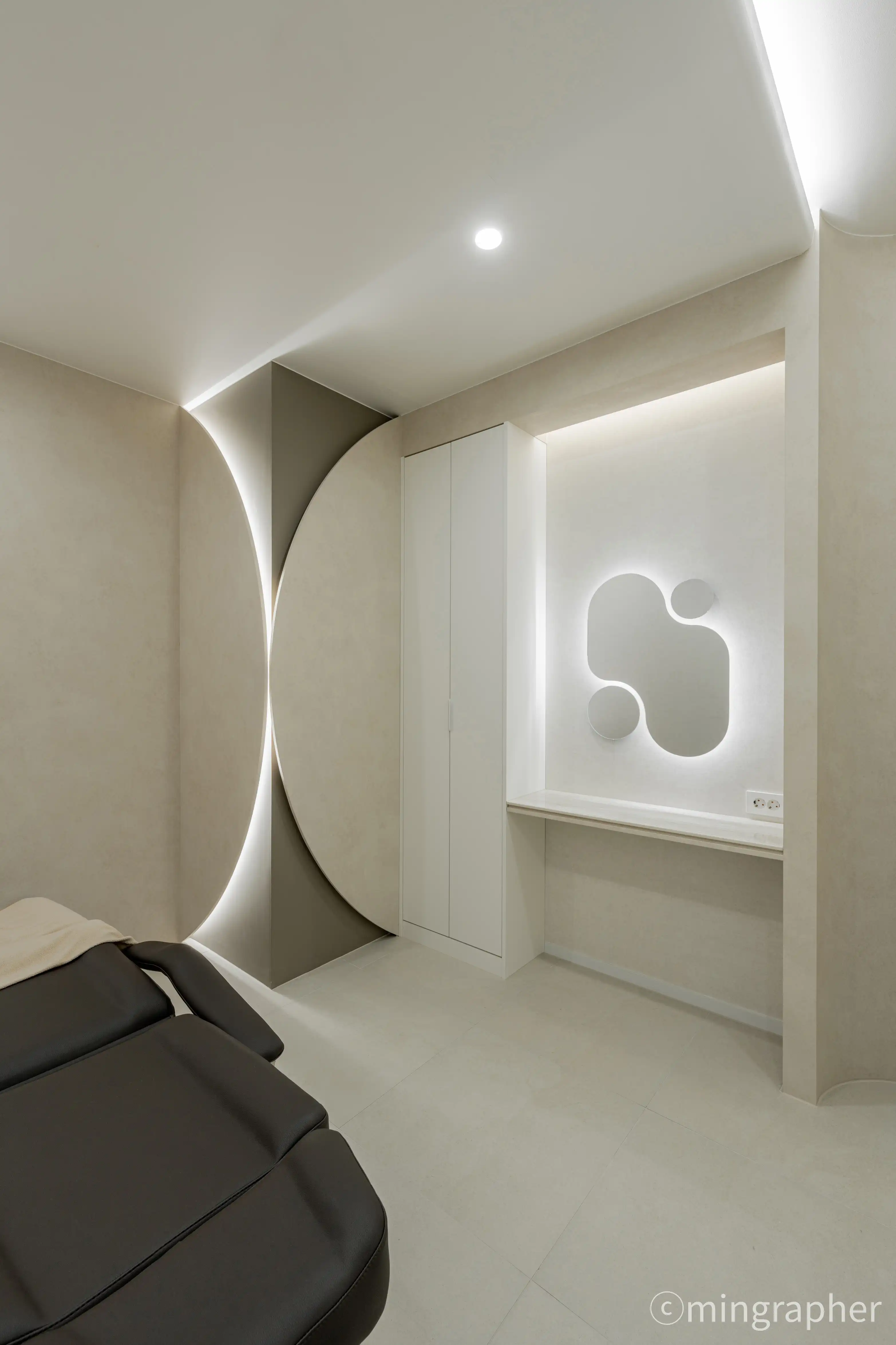 Suyeong J Dermatology Clinic 8