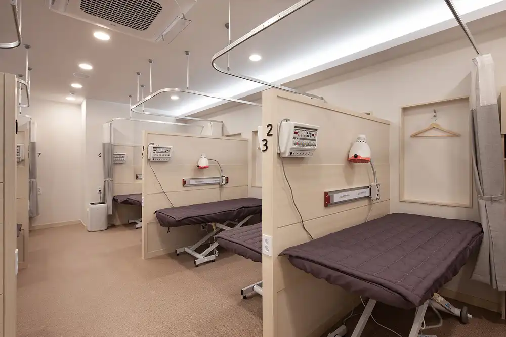 Kyung Hee Mir Aehan Clinic 9