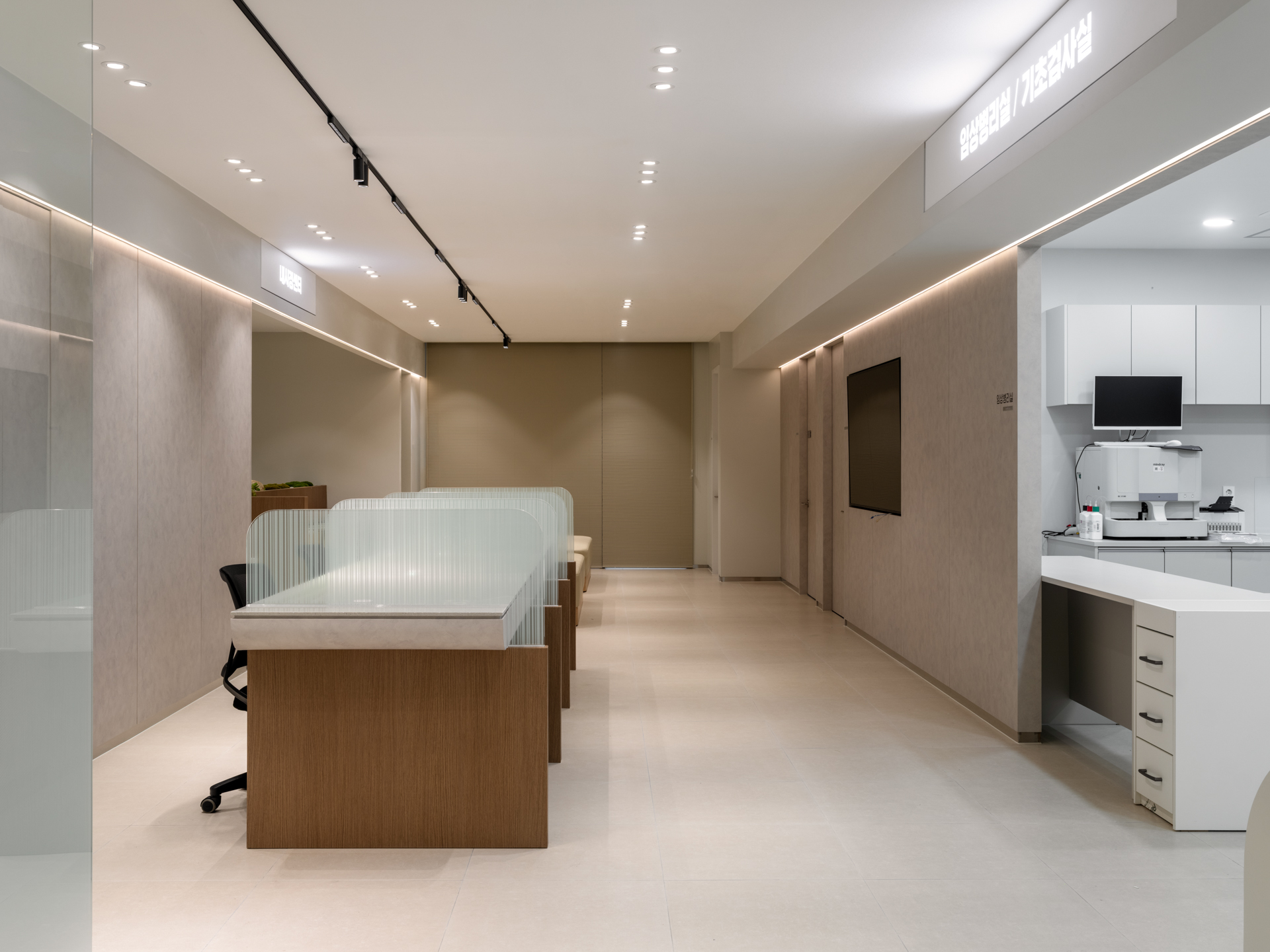 Sokttun Internal Medicine Clinic 11