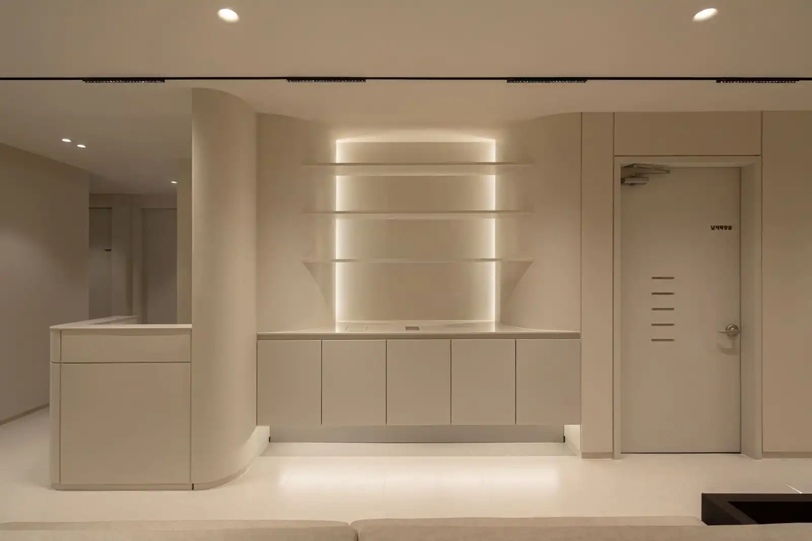 Hillhouse Dermatology Daegu Branch 8