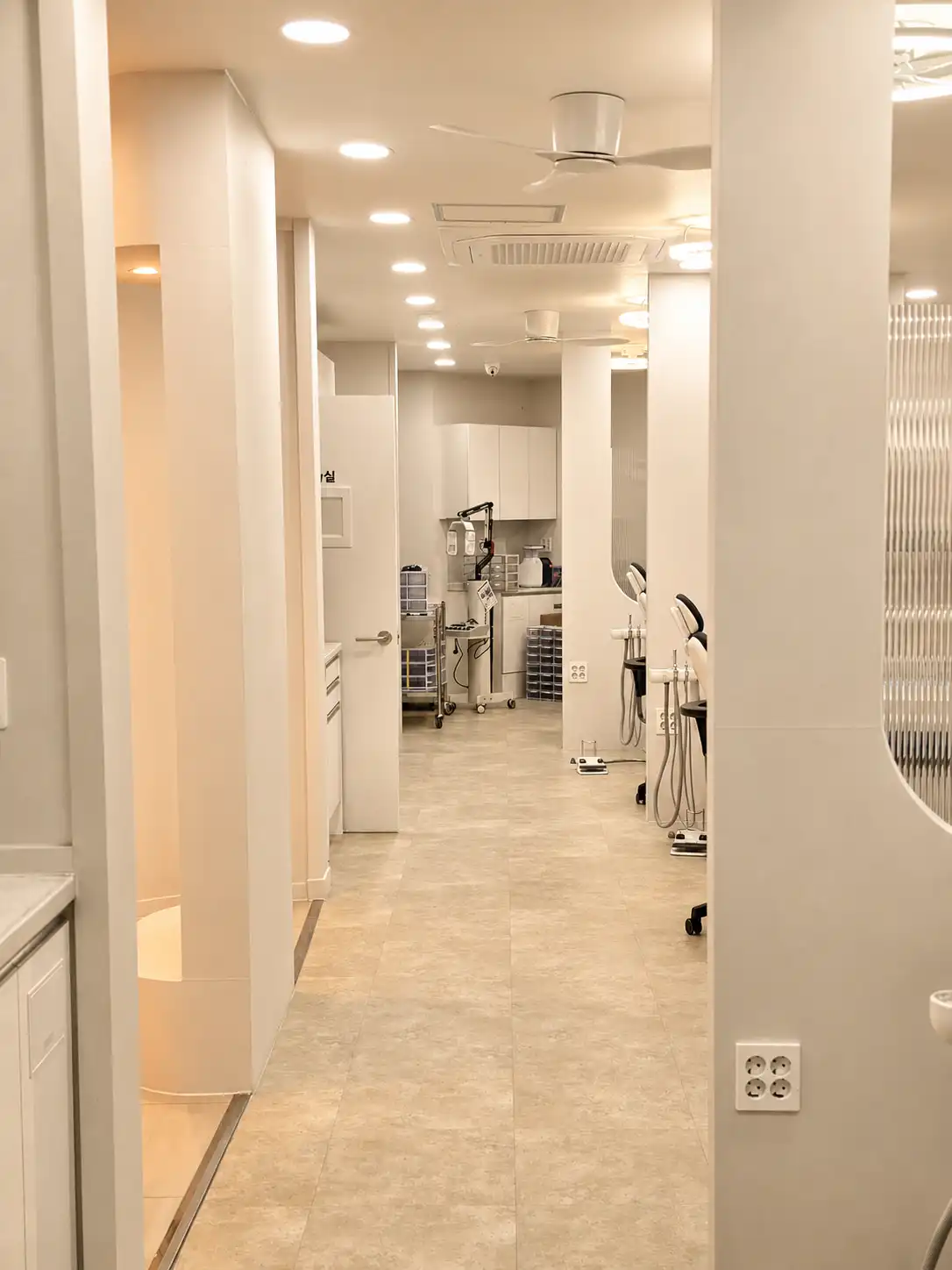 The Happiest Dental Clinic 5