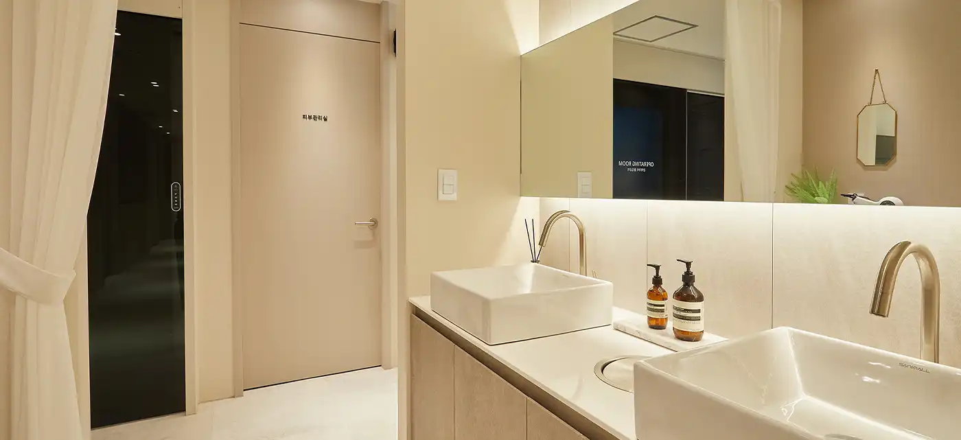 The BB Plastic Surgery Clinic 25