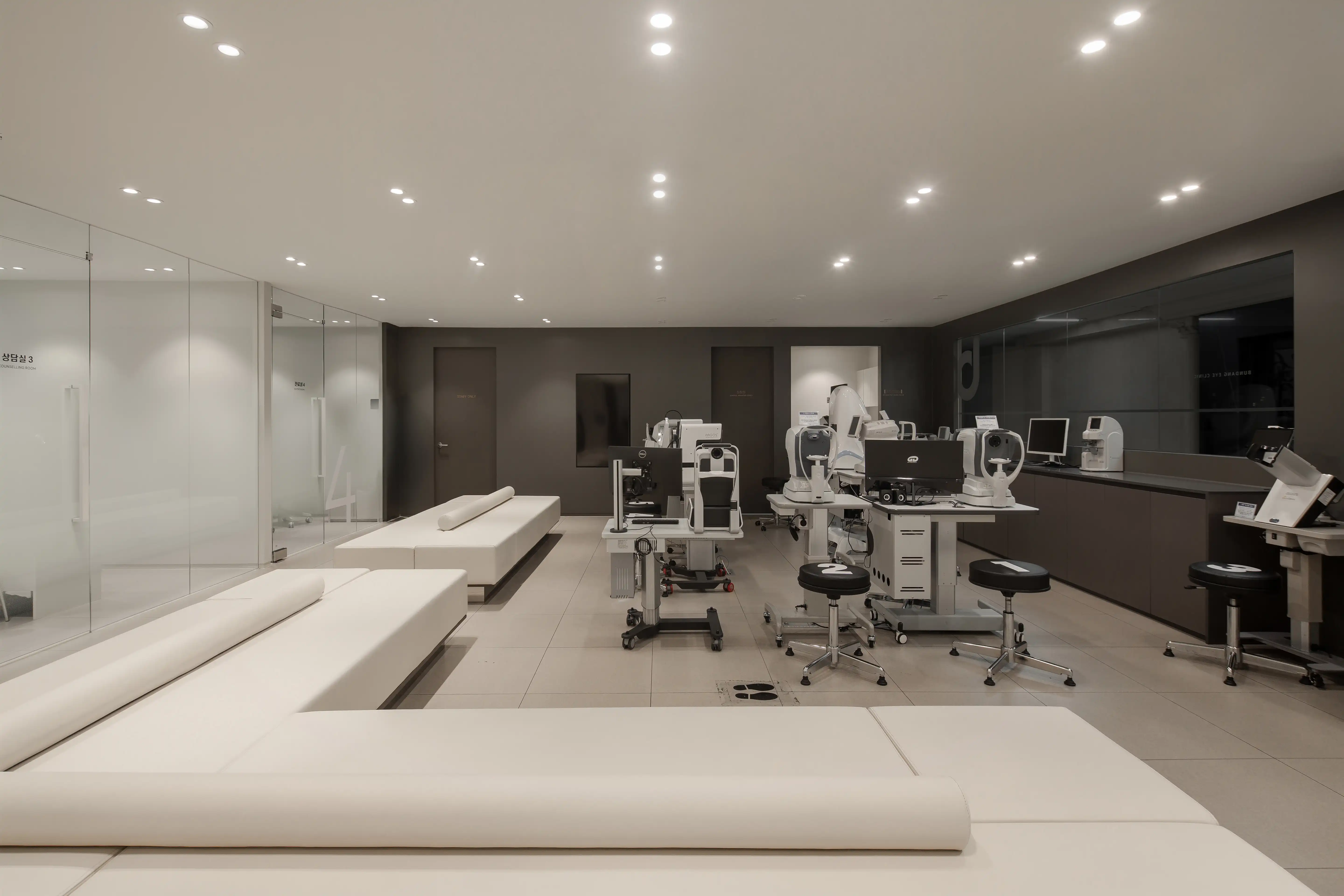 Bundang Eye Clinic 2